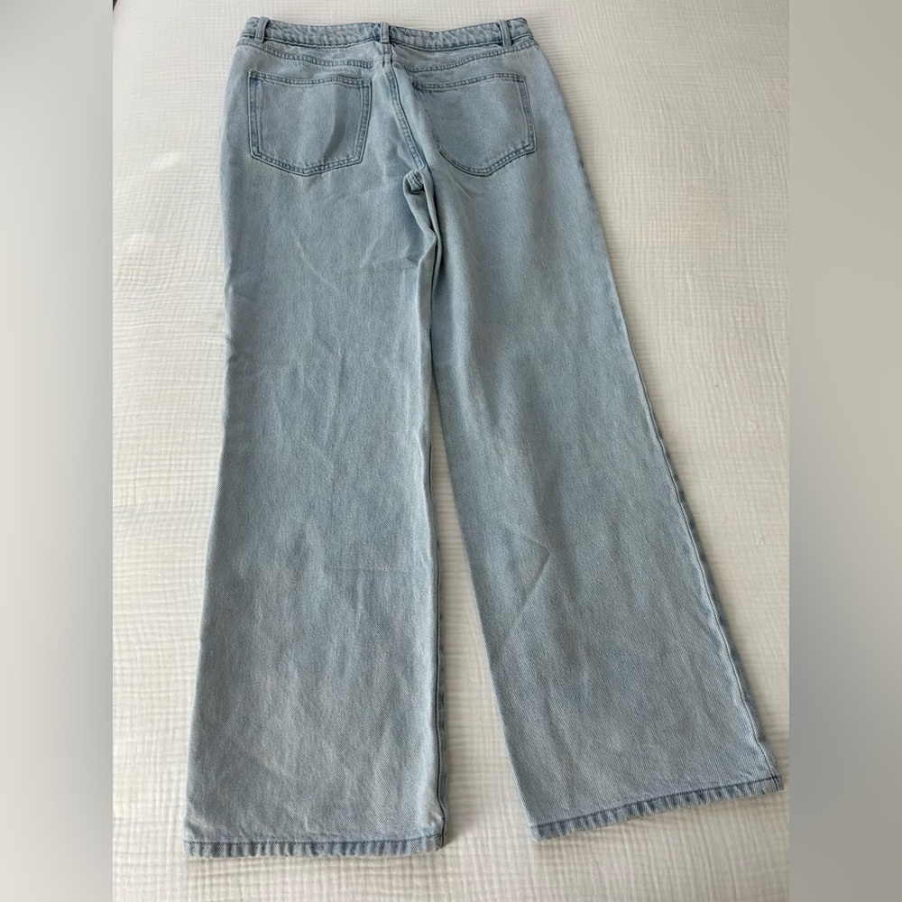 WeWoreWhat We Wore What Wide Leg Denim Jeans
Light Wash
Size 31 - Picture 8 of 9